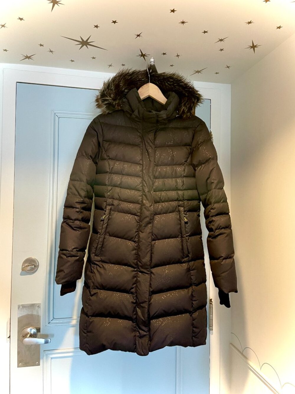 Lolë Longline Insulated Down Puffer Jacket in Black Polkadot